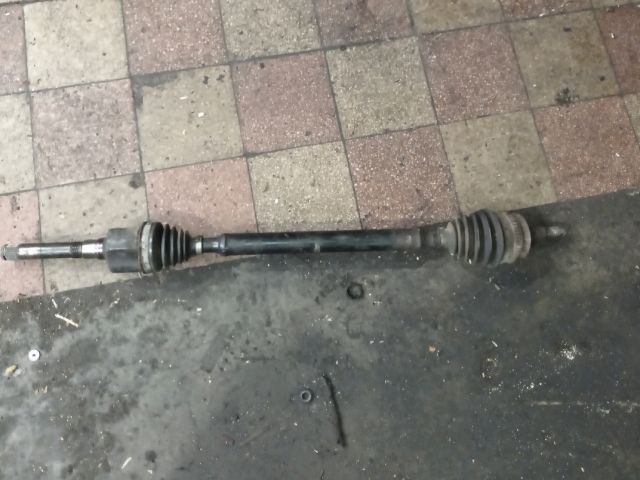 bontott CHRYSLER VOYAGER Jobb Féltengely