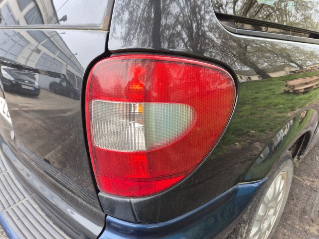 bontott CHRYSLER VOYAGER Motor (Fűzött blokk hengerfejjel)