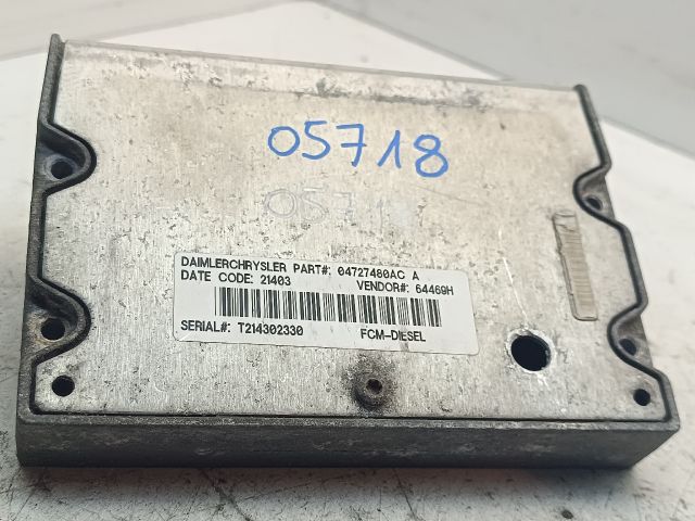 bontott CHRYSLER VOYAGER Motorvezérlő