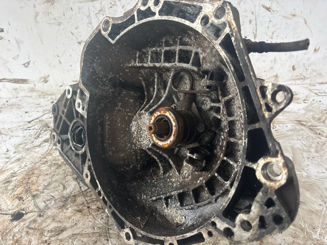 bontott CHRYSLER VOYAGER Váltó (Mechanikus)