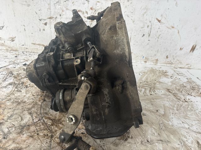 bontott CHRYSLER VOYAGER Váltó (Mechanikus)