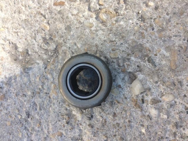 bontott CHRYSLER VOYAGER Kinyomó Csapágy