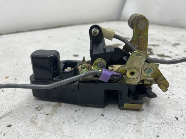 bontott CHRYSLER VOYAGER Bal első Ajtózár