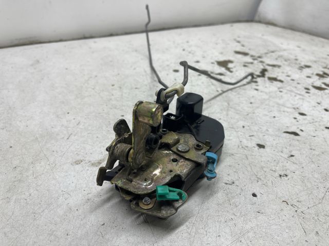 bontott CHRYSLER VOYAGER Bal első Ajtózár