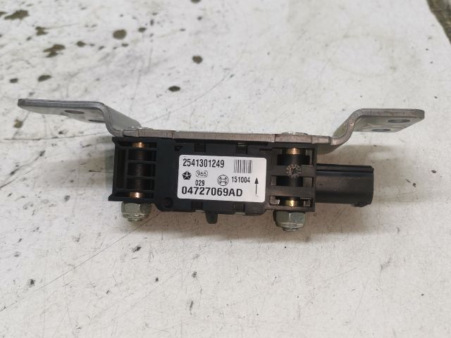 bontott CHRYSLER VOYAGER Bal első Oldal Ütközés Érzékelő