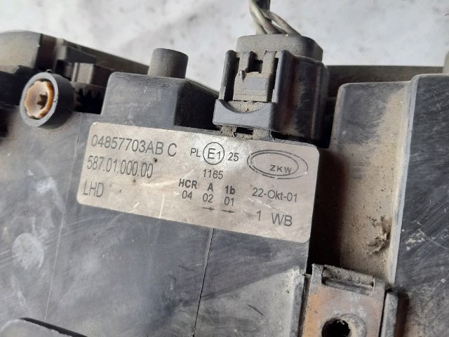 bontott CHRYSLER VOYAGER Bal Fényszóró