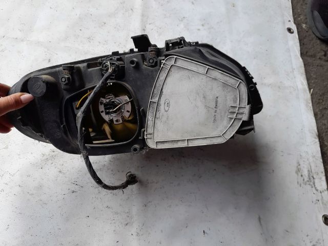 bontott CHRYSLER VOYAGER Bal Fényszóró