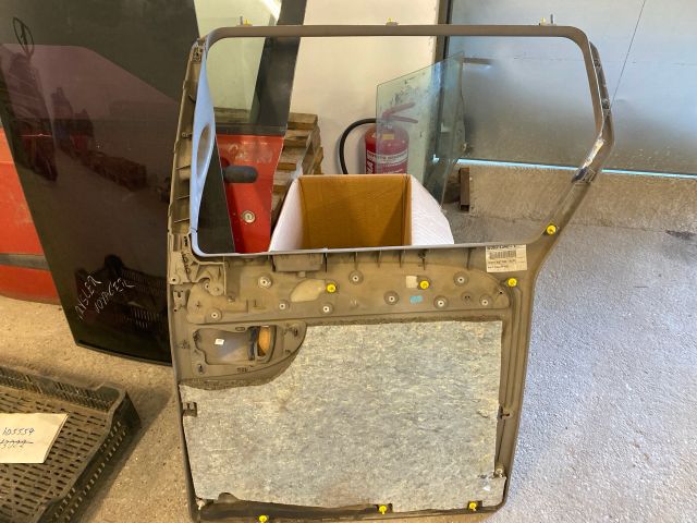 bontott CHRYSLER VOYAGER Bal hátsó Ajtó Kárpit