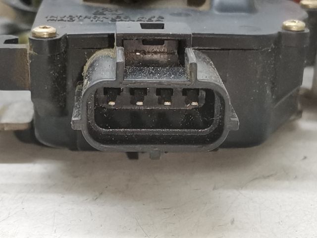 bontott CHRYSLER VOYAGER Bal hátsó Ajtózár