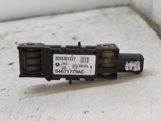 bontott CHRYSLER VOYAGER Bal hátsó Oldal Ütközés Érzékelő