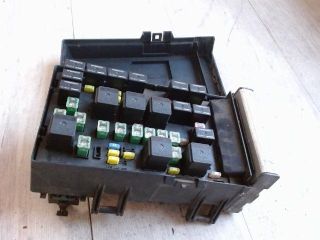 bontott CHRYSLER VOYAGER Biztosítéktábla Utastér