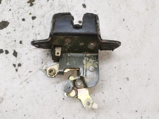 bontott CHRYSLER VOYAGER Csomagtérajtó Zárszerkezet