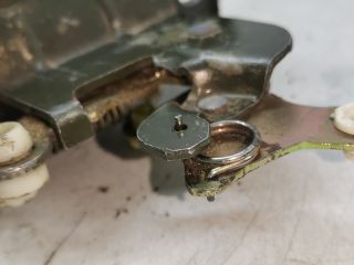 bontott CHRYSLER VOYAGER Csomagtérajtó Zárszerkezet