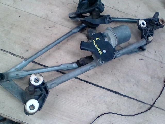 bontott CHRYSLER VOYAGER Első Ablaktörlő Szerkezet Motorral