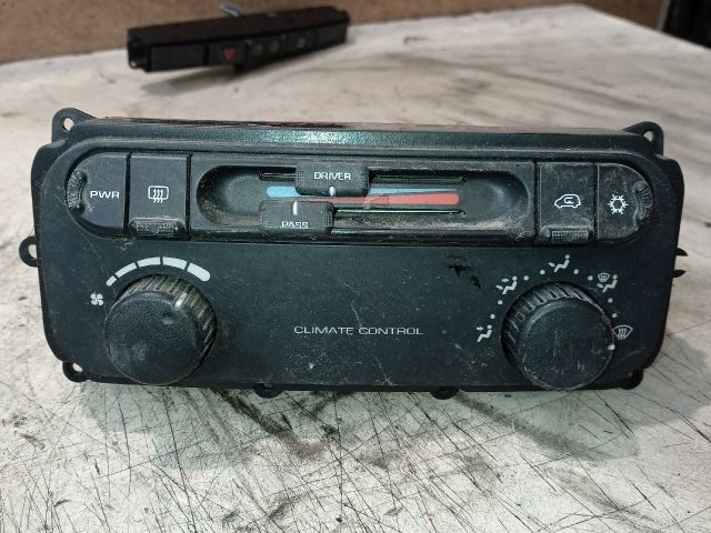 bontott CHRYSLER VOYAGER Fűtéskapcsoló (manuális klímás)