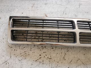 bontott CHRYSLER VOYAGER Hűtőrács