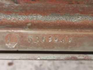 bontott CHRYSLER VOYAGER Hűtőrács