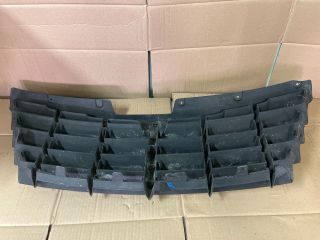 bontott CHRYSLER VOYAGER Hűtőrács