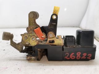 bontott CHRYSLER VOYAGER Jobb első Ajtózár