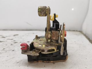 bontott CHRYSLER VOYAGER Jobb első Ajtózár