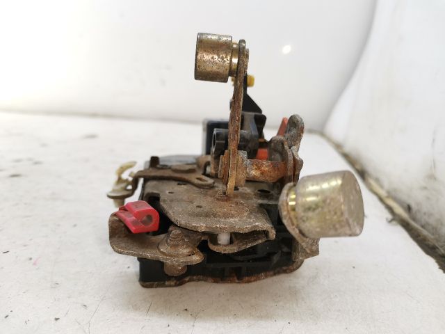 bontott CHRYSLER VOYAGER Jobb első Ajtózár