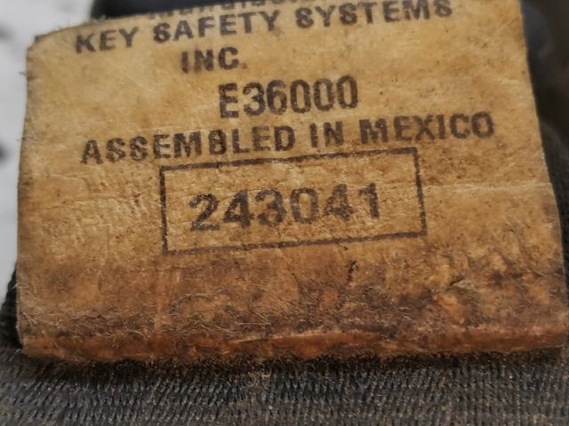 bontott CHRYSLER VOYAGER Jobb első Biztonsági Öv