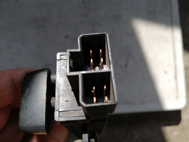 bontott CHRYSLER VOYAGER Jobb első Ülésállító Kapcsoló