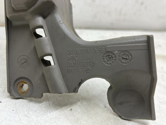 bontott CHRYSLER VOYAGER Jobb hátsó Ajtóbehúzó