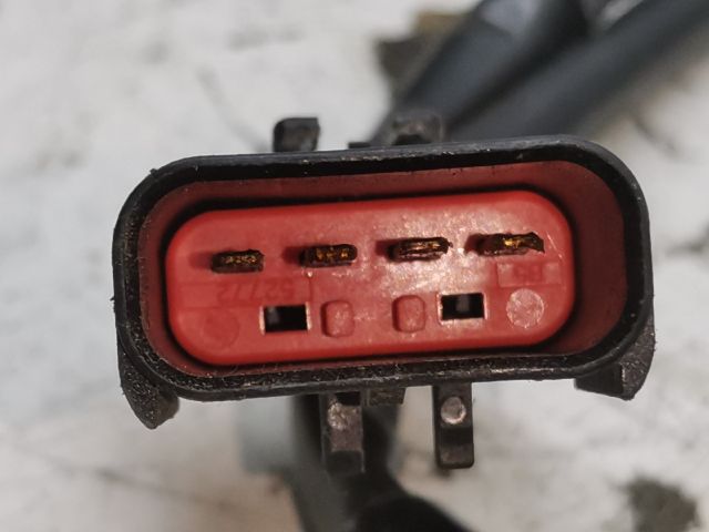 bontott CHRYSLER VOYAGER Jobb hátsó Ajtózár