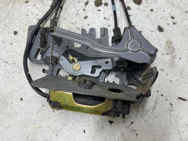 bontott CHRYSLER VOYAGER Jobb Tolóajtó Zárszerkezet