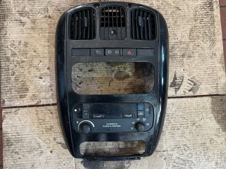 bontott CHRYSLER VOYAGER Középkonzol Keret