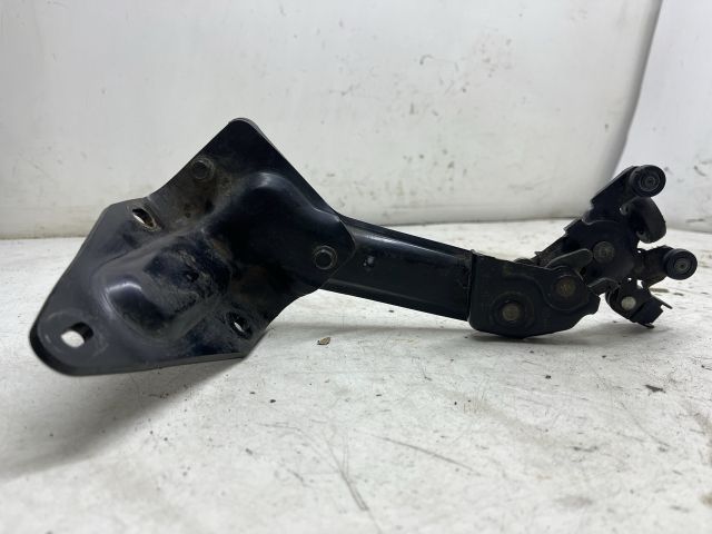 bontott CHRYSLER VOYAGER Tolóajtó Sín Görgő