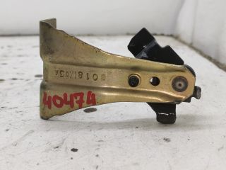 bontott CHRYSLER VOYAGER Tolóajtó Sín Görgő