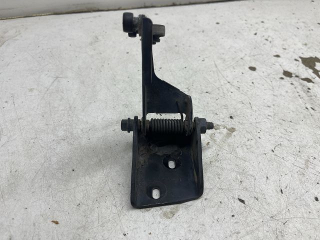 bontott CHRYSLER VOYAGER Tolóajtó Sín Görgő