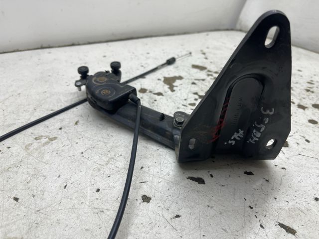 bontott CHRYSLER VOYAGER Tolóajtó Sín Görgő