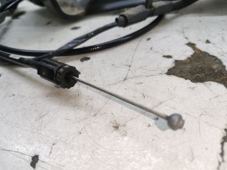 bontott CHRYSLER VOYAGER Tolóajtó Sín Görgő