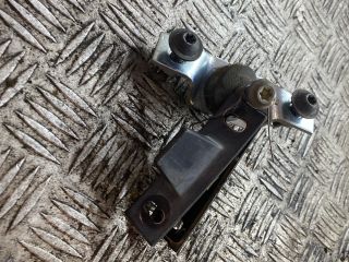 bontott CHRYSLER VOYAGER Tolóajtó Ütköző