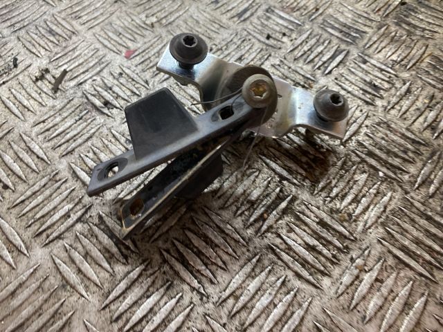 bontott CHRYSLER VOYAGER Tolóajtó Ütköző