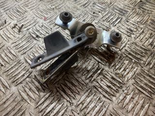 bontott CHRYSLER VOYAGER Tolóajtó Ütköző