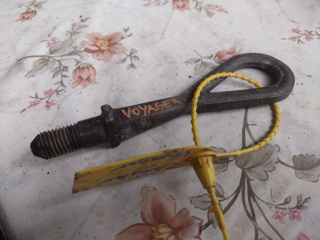 bontott CHRYSLER VOYAGER Vonószem