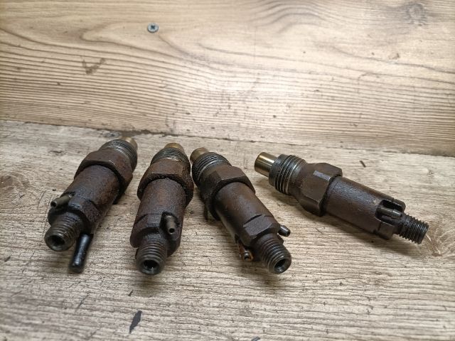 bontott CITROËN AX Porlasztó (1 db)