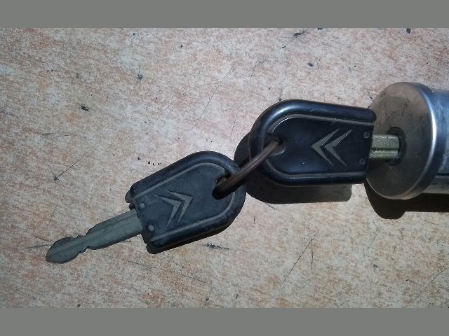 bontott CITROËN AX Gyújtáskapcsoló