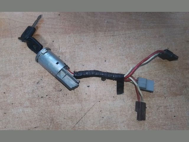 bontott CITROËN AX Gyújtáskapcsoló