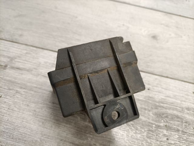 bontott CITROËN AX Izzító Relé