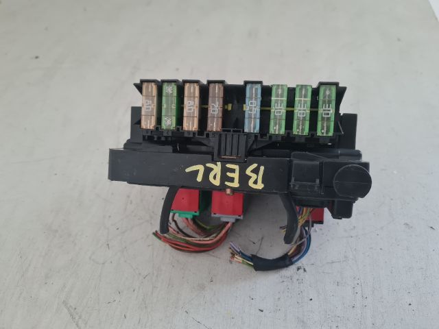 bontott CITROËN BERLINGO Biztosítéktábla Motortér