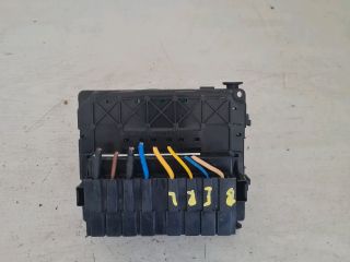 bontott CITROËN BERLINGO Biztosítéktábla Motortér