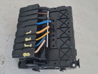 bontott CITROËN BERLINGO Biztosítéktábla Motortér