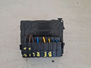 bontott CITROËN BERLINGO Biztosítéktábla Motortér