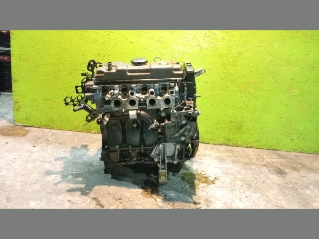 bontott CITROËN BERLINGO Motor (Fűzött blokk hengerfejjel)