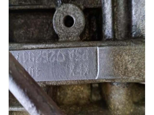 bontott CITROËN BERLINGO Motor (Fűzött blokk hengerfejjel)